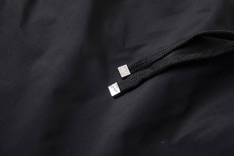 AMRI Letter Logo Print Short