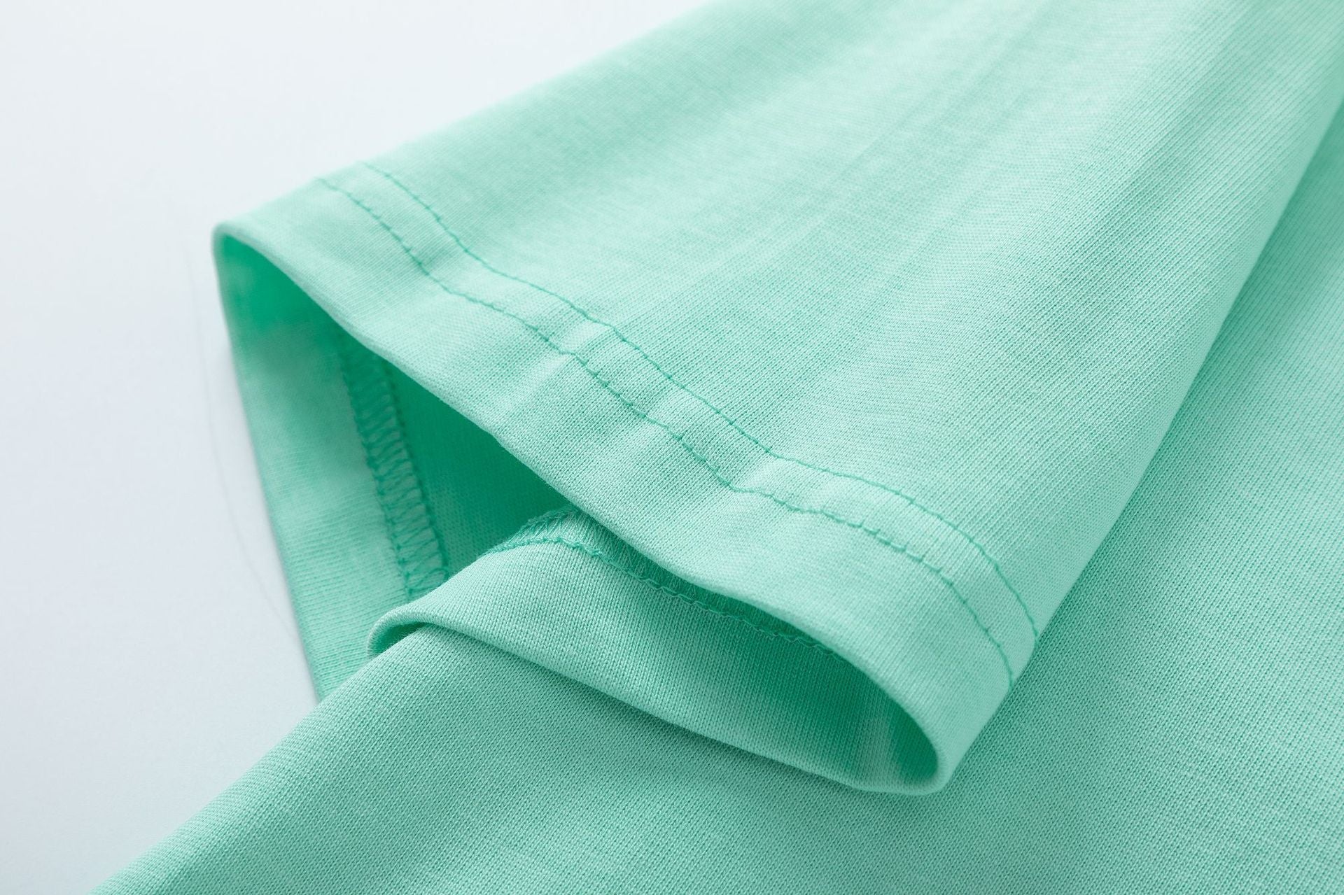 AMRI Core Logo T-shirt