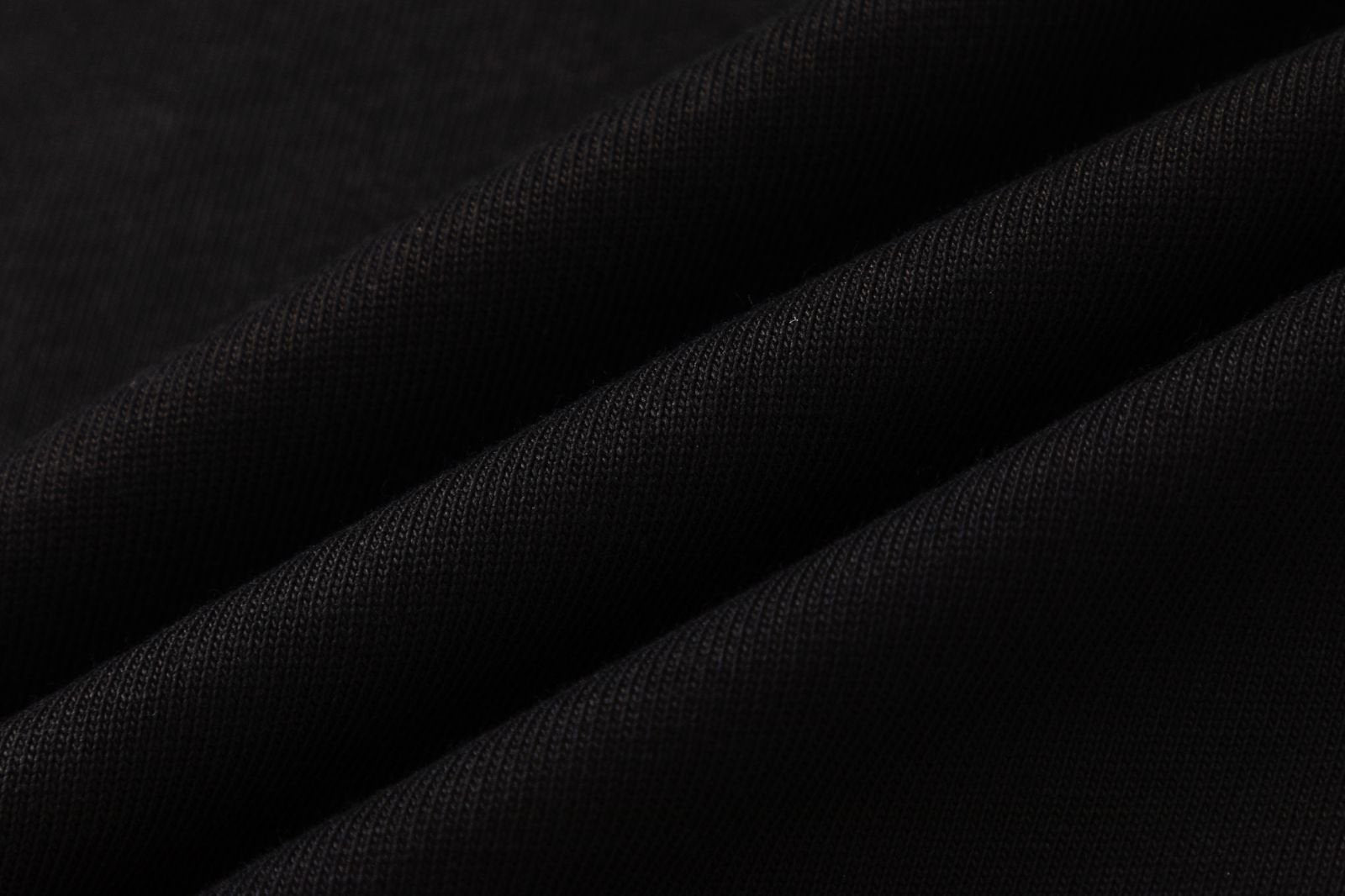 AMRI MA Swirl T-Shirt