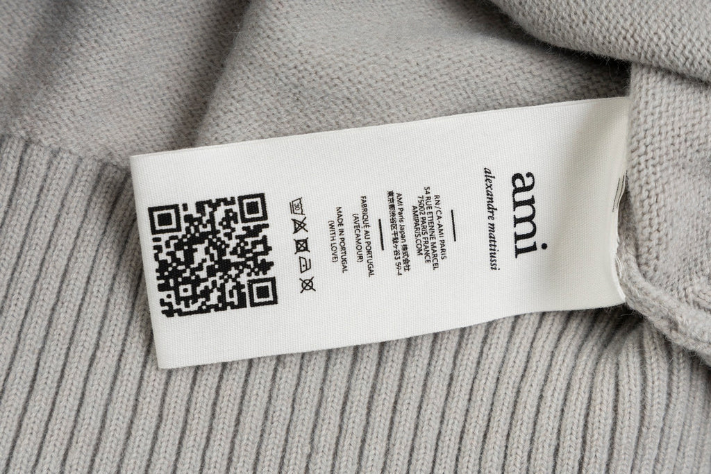 AMI Paris Classic Jacquard Heart Crewneck Sweater – 2025SS